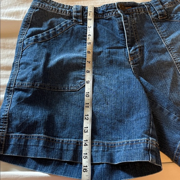 Faded Glory blue denim shorts with stretch. Sz 14. - Picture 2 of 7